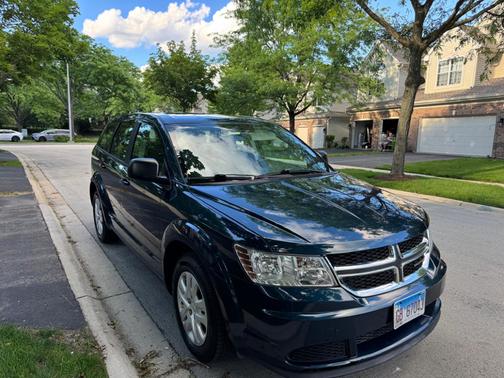 Blue 2014 Dodge Journey SE