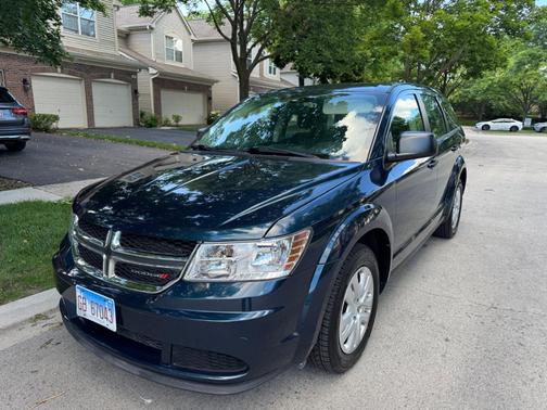 Blue 2014 Dodge Journey SE