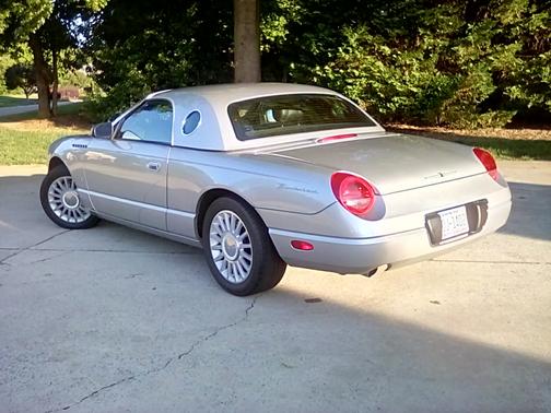 2004 Ford Thunderbird Deluxe