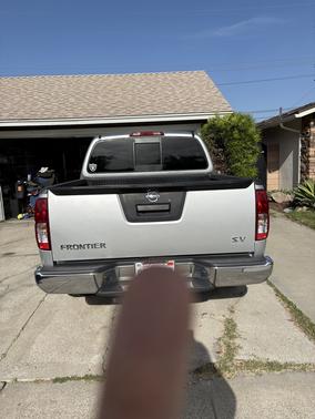 Silver 2019 Nissan Frontier SV