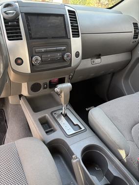 Silver 2019 Nissan Frontier SV