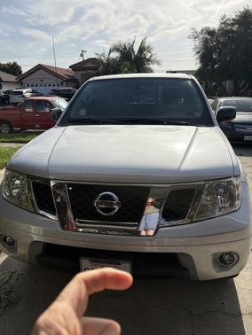 Silver 2019 Nissan Frontier SV