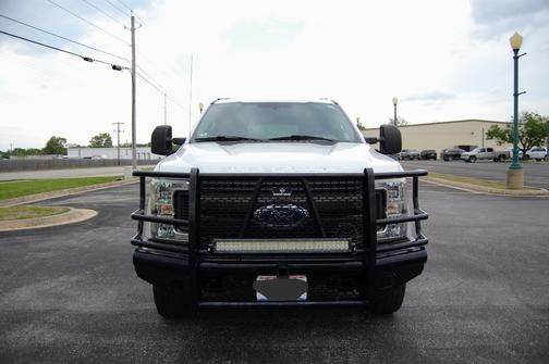 White 2017 Ford F-350 XL