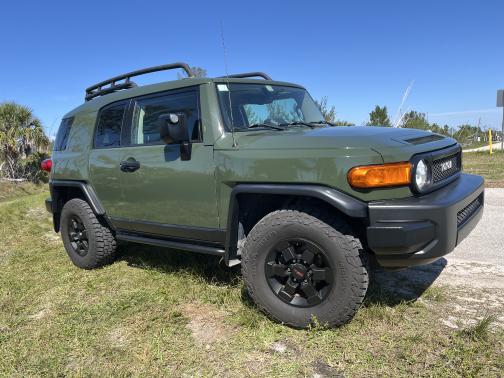 2011 Toyota FJ Cruiser Base