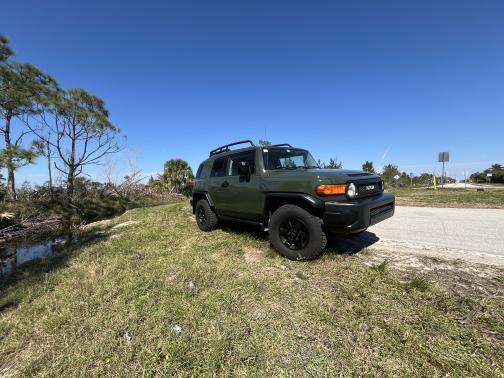 2011 Toyota FJ Cruiser Base