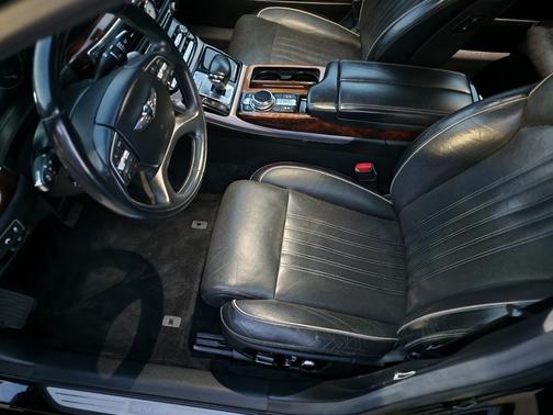 2017 Genesis G90 3.3T Premium