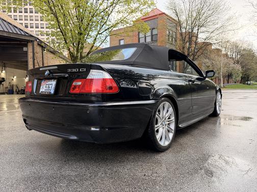 Black 2005 BMW 330 Ci