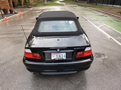 Black 2005 BMW 330 Ci
