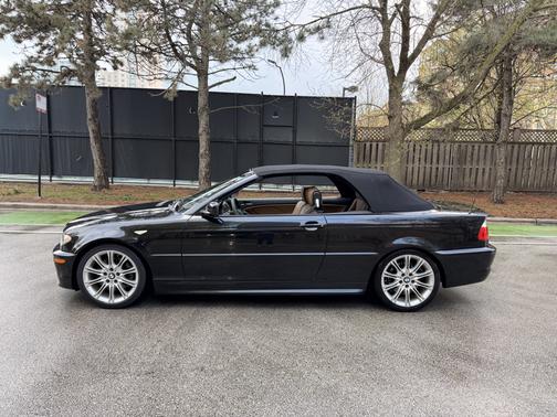Black 2005 BMW 330 Ci