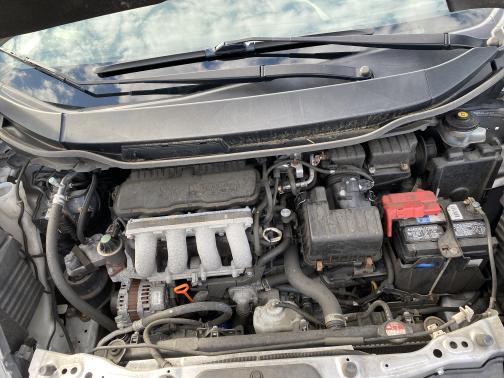 Photo 5 of 5 of 2013 Honda Fit Base