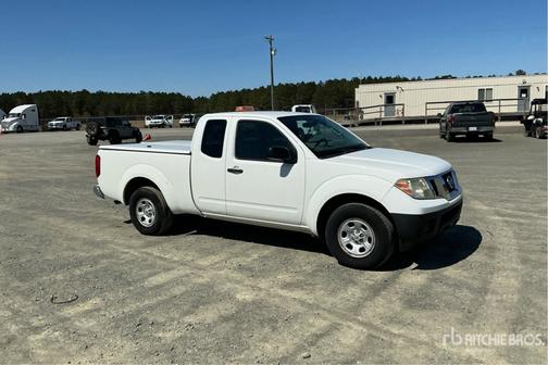 2015 Nissan Frontier S