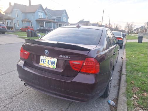 Red 2010 BMW 328 i xDrive