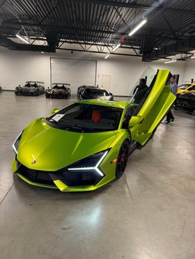 2024 Lamborghini Revuelto Base