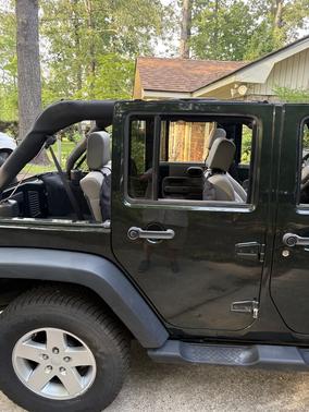 2010 Jeep Wrangler Unlimited Sport