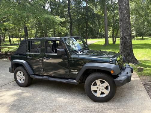 2010 Jeep Wrangler Unlimited Sport