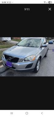 Silver 2011 Volvo XC60 3.2