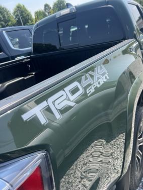 2021 Toyota Tacoma TRD Sport