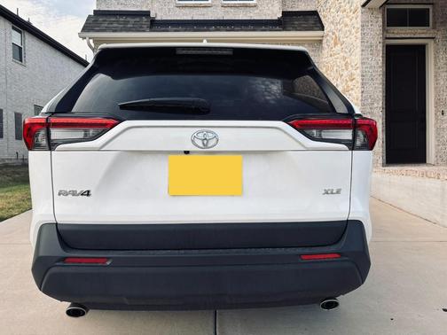 White 2025 Toyota RAV4 XLE