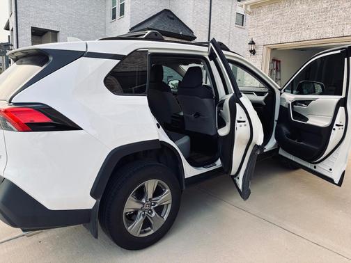 White 2025 Toyota RAV4 XLE