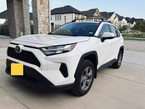 White 2025 Toyota RAV4 XLE