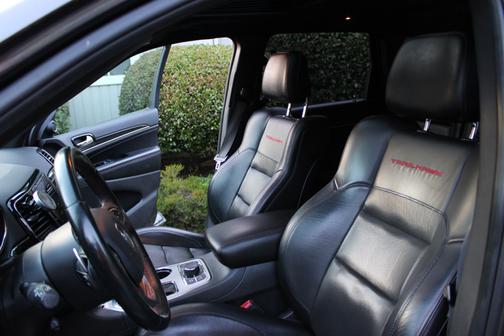 Gray 2019 Jeep Grand Cherokee Trailhawk