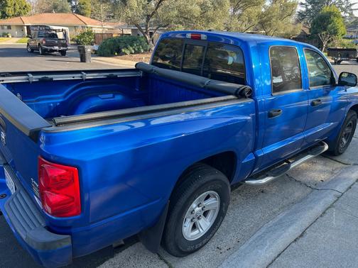 2008 Dodge Dakota SLT Quad Cab