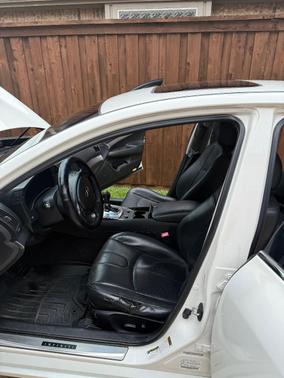 White 2015 INFINITI Q40 Base