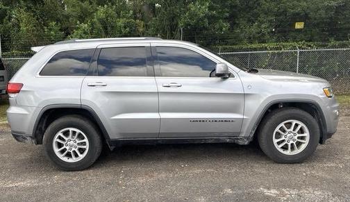 2020 Jeep Grand Cherokee Laredo