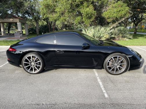 2014 Porsche 911 Carrera