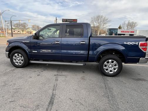 Blue 2014 Ford F-150 Lariat