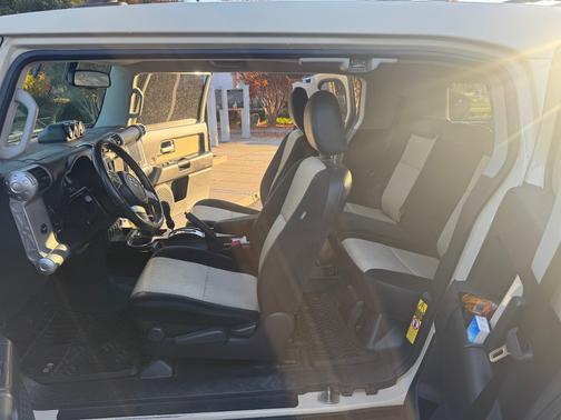 2010 Toyota FJ Cruiser Base