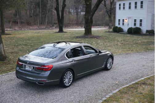 2017 BMW 740e xDrive iPerformance