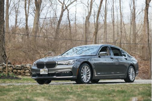 2017 BMW 740e xDrive iPerformance