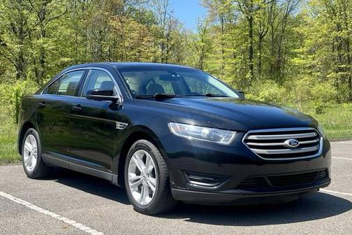 2015 Ford Taurus SEL