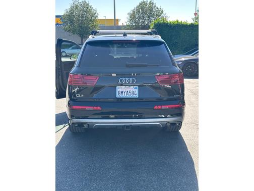 2019 Audi Q7 55 SE Premium
