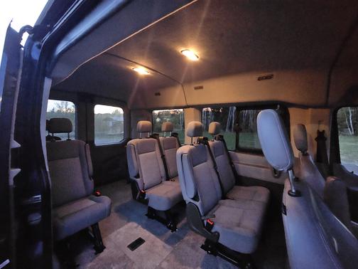2016 Ford Transit-150 XLT