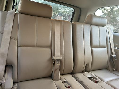 2012 Chevrolet Suburban 1500 LT