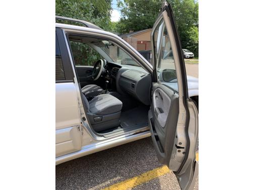 2002 Suzuki Grand Vitara Limited