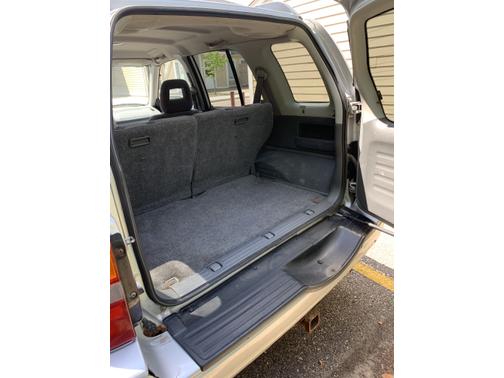 2002 Suzuki Grand Vitara Limited