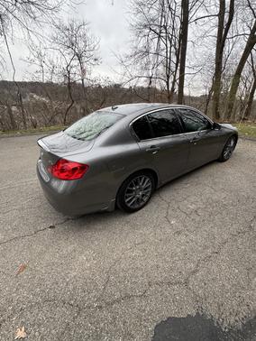 2013 INFINITI G37 x