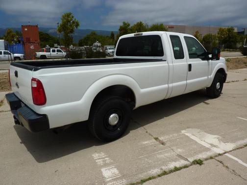 White 2015 Ford F-250 XL