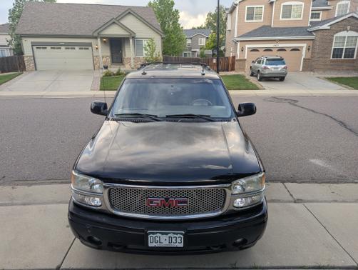 2003 GMC Yukon Denali