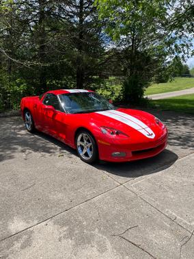 Red 2013 Chevrolet Corvette Base