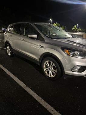 Silver 2017 Ford Escape SE