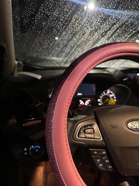 Silver 2017 Ford Escape SE
