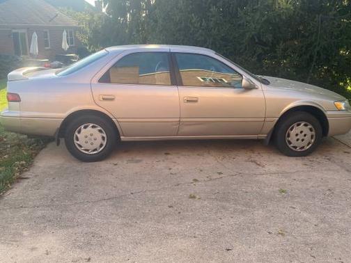 1997 Toyota Camry LE