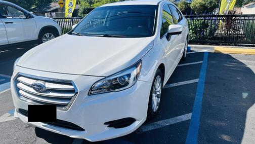 White 2017 Subaru Legacy 2.5i Premium