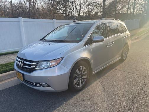 2014 Honda Odyssey Touring
