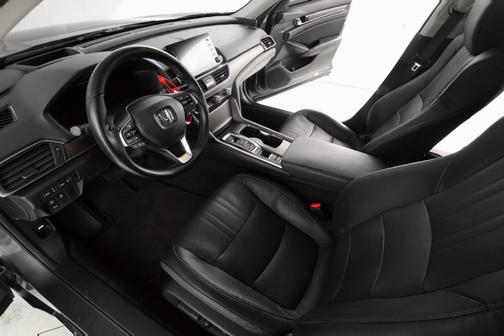 2018 Honda Accord Touring 2.0T