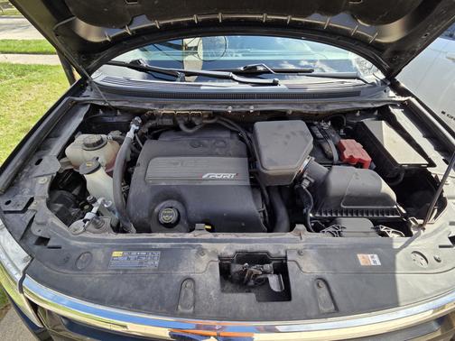 2014 Ford Edge Sport